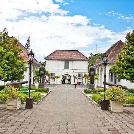 Happy Family Hotel Yogyakarta Extérieur photo