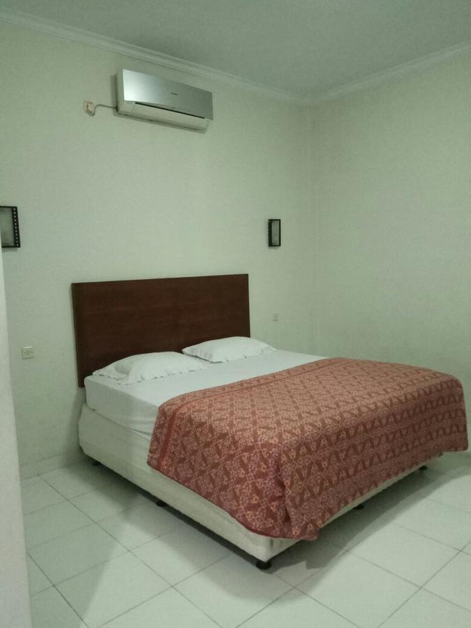 Happy Family Hotel Yogyakarta Extérieur photo